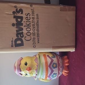 NIB,Hatching Chick Egg  David's Cookies